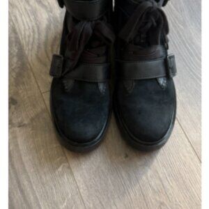 UGG Short Black Leather Suede Lace-Up Buckle Combat Boots Women's Size 8 EU 39